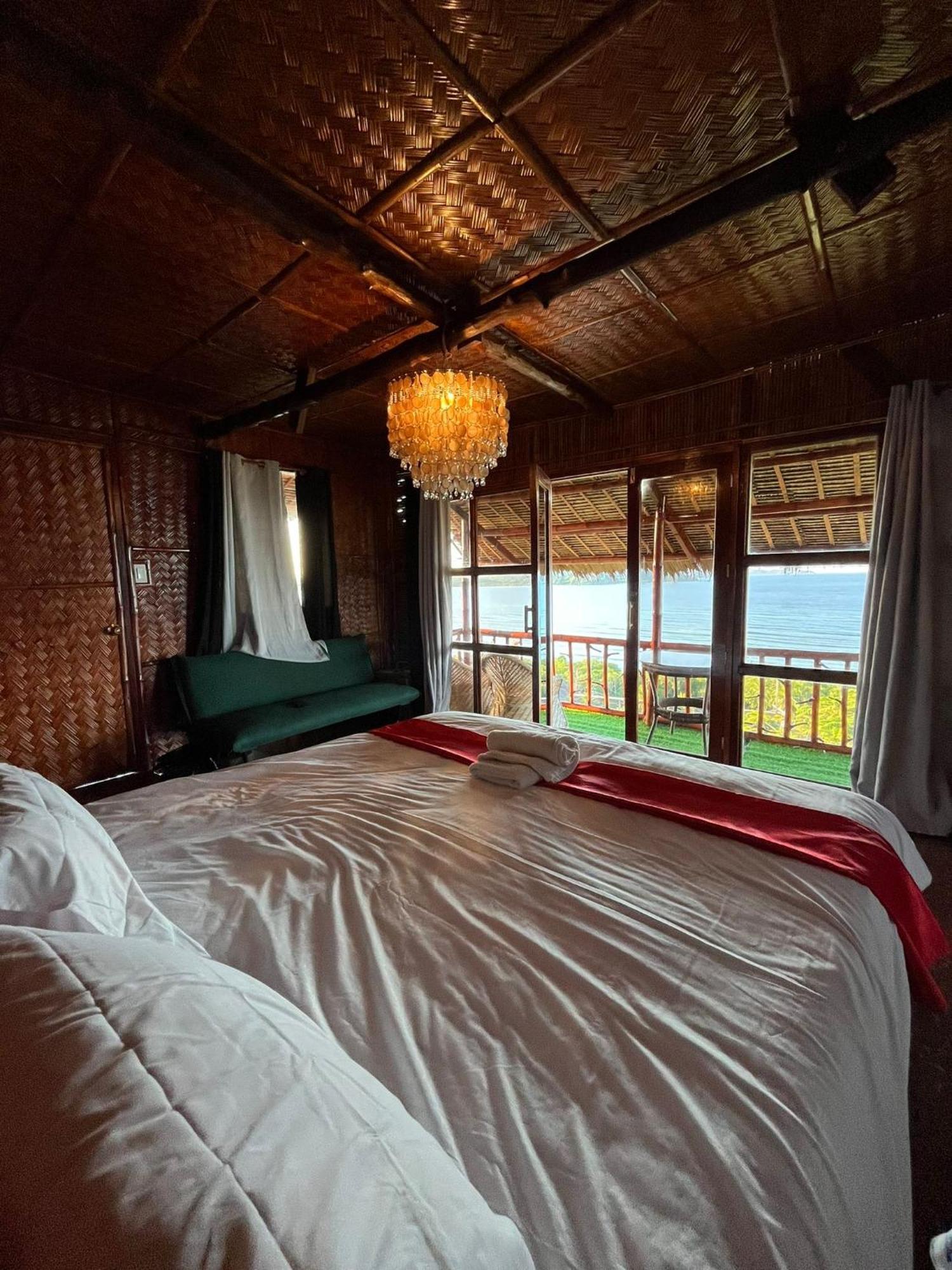 Miley Lodging Restobar New Busuanga Exterior photo